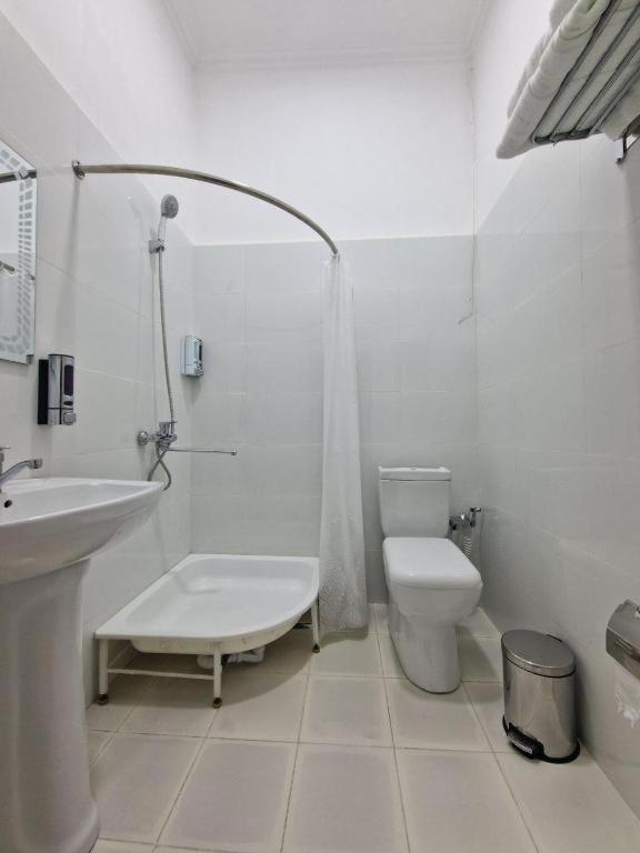 Hostel Danexan Apa Nukus Exteriör bild
