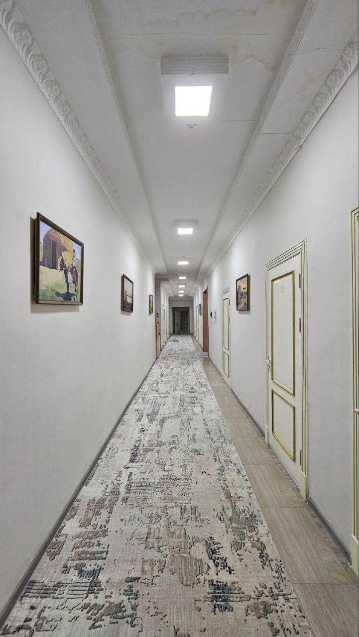 Hostel Danexan Apa Nukus Exteriör bild